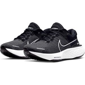 Nike ZoomX Invincible Run FlyKnit Sneakers
